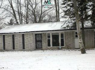 19421 Cherry Hill St, Southfield, MI 48076