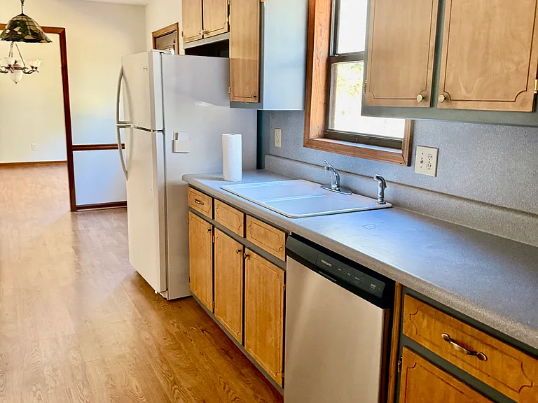 1130 Fieldgate Rd — Photo 9