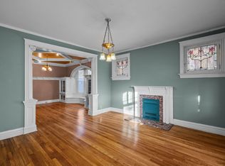 3551 Victor St, Saint Louis, MO 63104