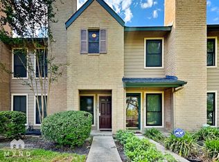 17714 Kings Park Ln, Houston, TX 77058