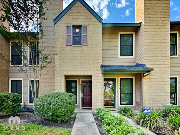 17714 Kings Park Ln, Houston, TX 77058