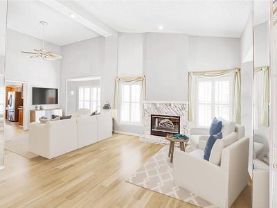 (Undisclosed Address), Parkland, FL, 33067