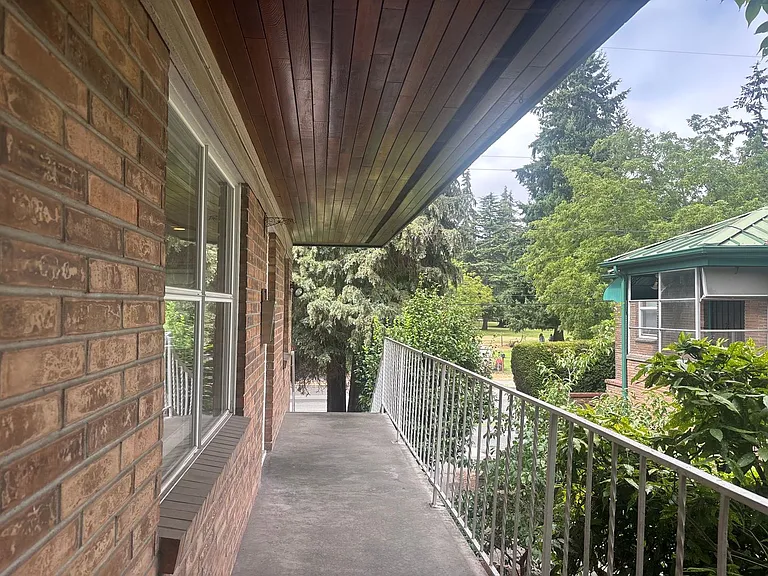 5536 TG Myint LLC — Photo 15