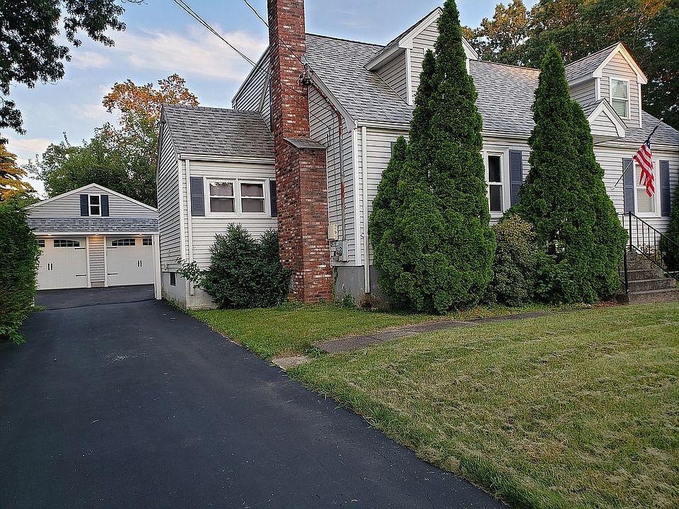 2nd image of 10 Benson Rd