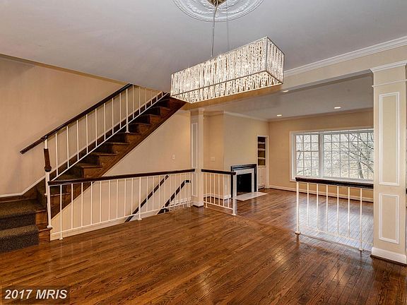 4th image of 5153 Westbard Ave #15