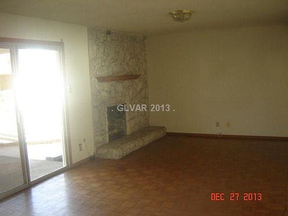 3rd image of 4764 San Sebastian Ave