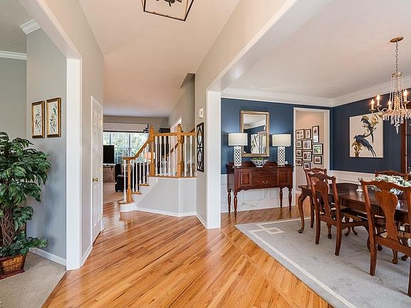 2nd image of 695 Westbrook Way
