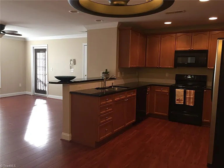 4742-2C Tatton Park Cir — Photo 8