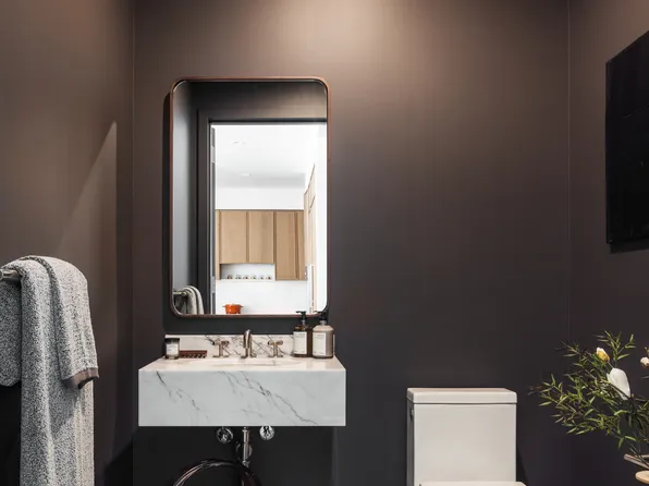 180 Front Street image 8 of 38