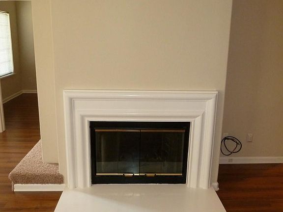 5th image of 1248 Tea Rose Cir