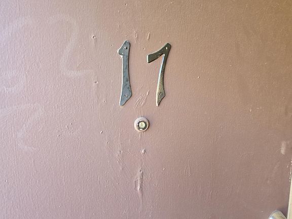 5th image of 2245 S 6th Ave #11189804