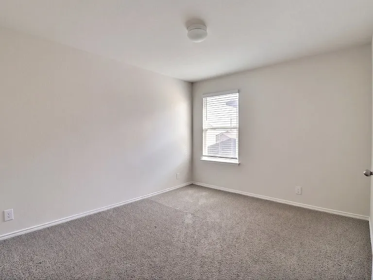 6211 Beech Trail Dr — Photo 12