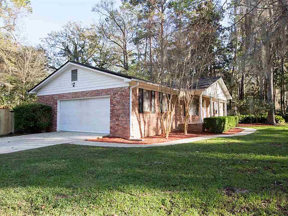 2nd image of 2141 Skyland Dr