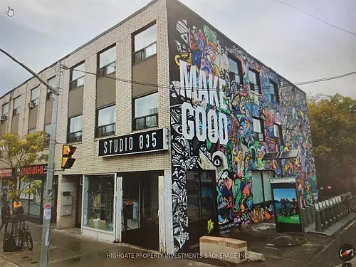 835 Bloor St W #C Photo 1