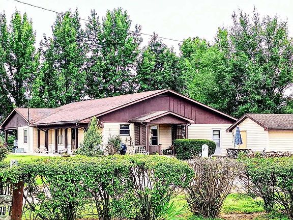 3rd image of 34217 Highway 63 N