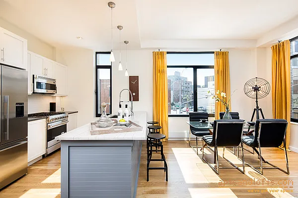 Sold by aptsandlofts.com | media 8