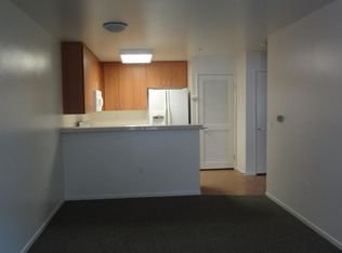 587 E Harvard Blvd APT 104, Santa Paula, CA 93060