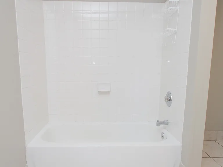 4139 Woodland Ave — Photo 20