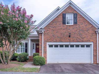 517 Sherwood Hills Dr, Winston Salem, NC, 27104