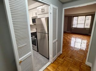 (Undisclosed Address), Fresh Meadows, NY 11365