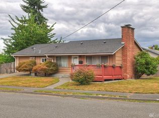 950 E 30th St, Bremerton, WA 98310