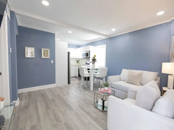 420 Avenida Alegre #4, West Palm Beach, FL 33405