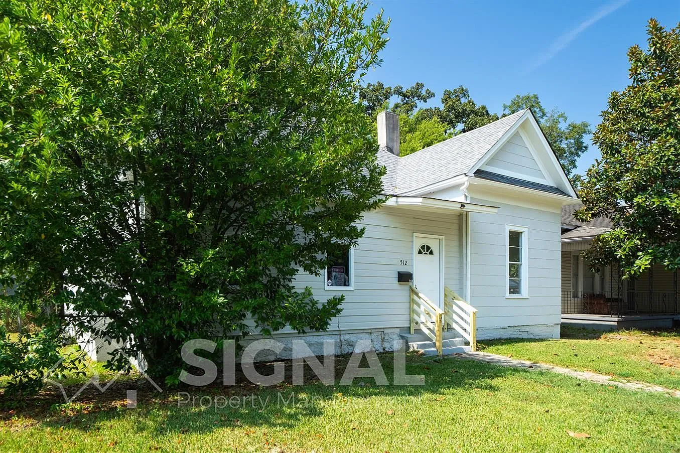 3 bed, 1.5 bath, 1409 sqft, $995 — Photo 2