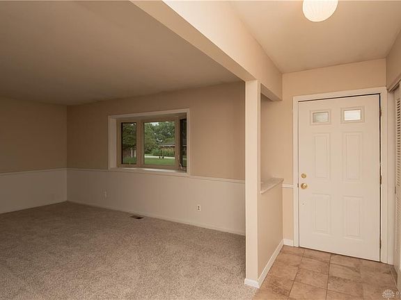 4th image of 2719 Millbridge Ct