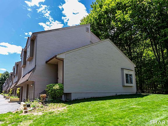 5th image of 489 Wolcott Street #1