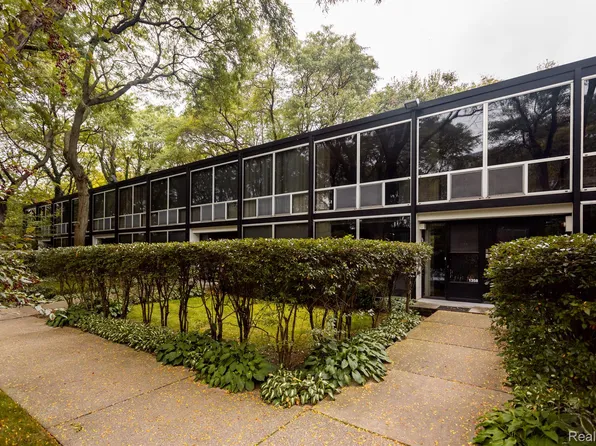 1358 Nicolet Pl, Detroit, MI 48207