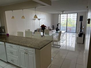 600 Three Islands Blvd APT 514, Hallandale, FL 33009