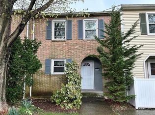 8312 Countryside Ln, Fogelsville, PA 18051