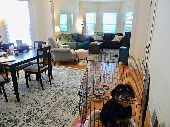 4th image of 4951 N Hamilton Ave #1