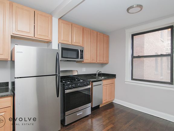 5th image of 3600 W Sunnyside Ave #36041
