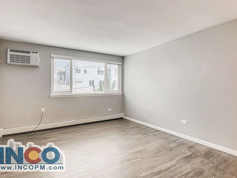 1555 Grove St #202 — Photo 3
