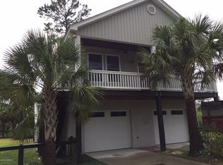 12 Finders Ln, Beaufort, SC 29907