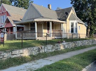737 Splitlog Ave, Kansas City, KS 66101