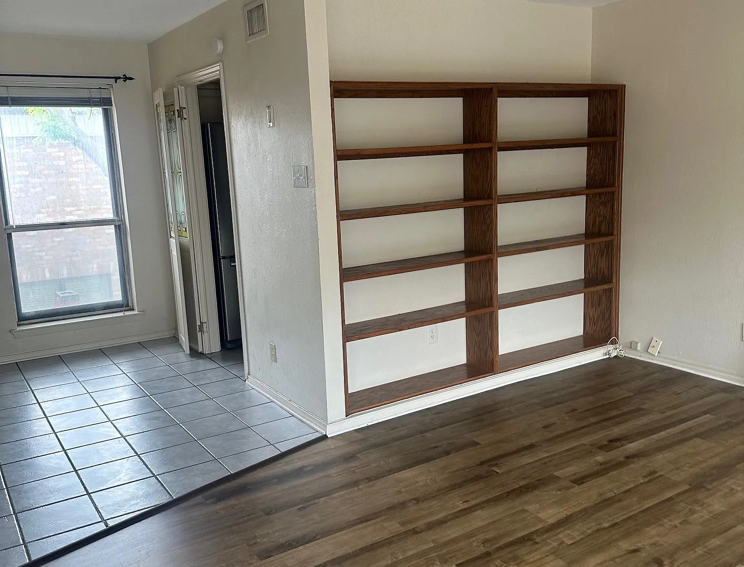2 bed, 1136 sqft, $1,550 — Photo 4