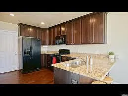 3205 W Desert Lily Dr — Photo 6