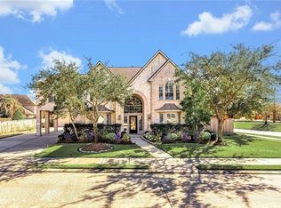 2802 Winter Falls Ct, Manvel, TX 77578