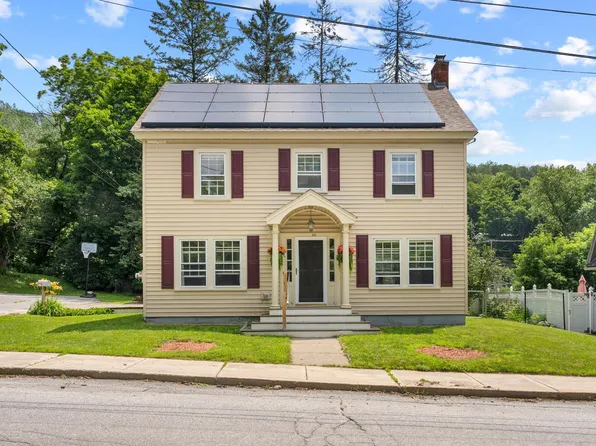 33 Long Street, Barre City, VT 05641