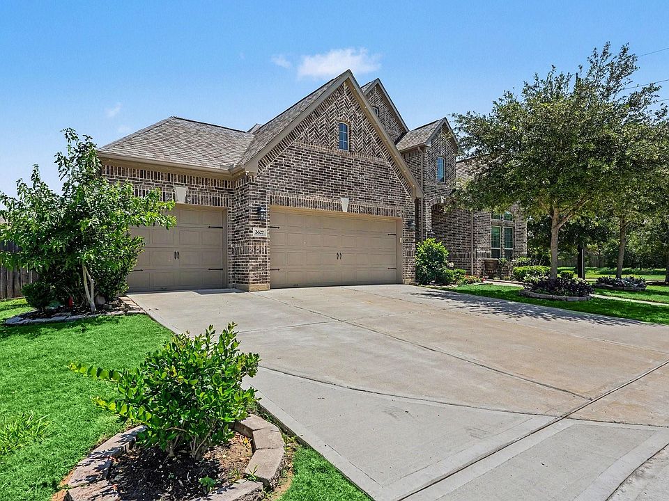 1st image of 2627 Petunia Valley Dr