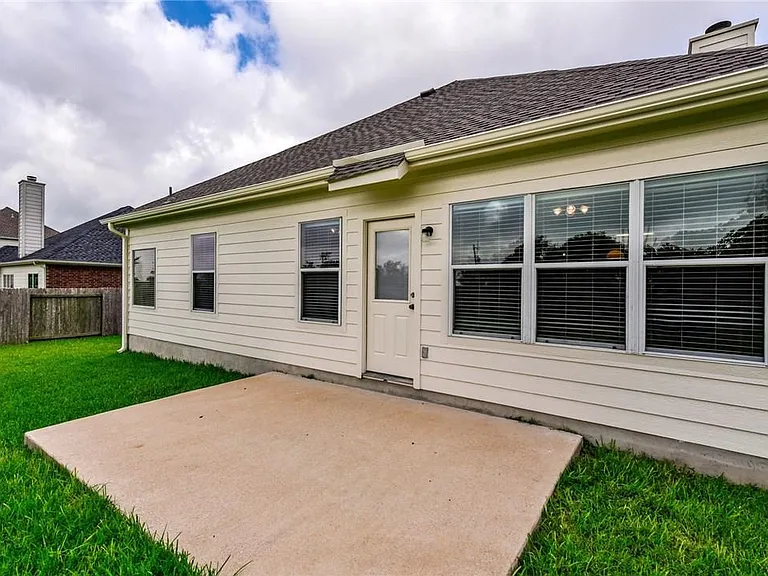 20817 Silverbell Ln — Photo 25
