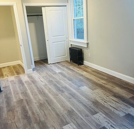 2nd image of 453 Ralph St