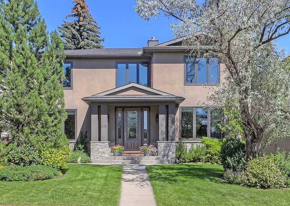 1st image of 616 S 47th Ave SW