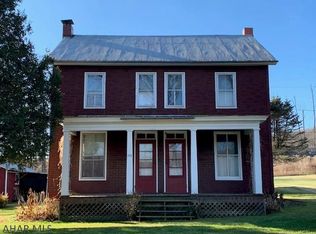 199 Whistlestop Rd, Everett, PA 15537