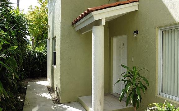 2nd image of 2828 Coconut Ave APT 3