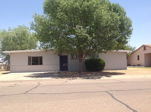 2nd image of 1549 Mission Dr