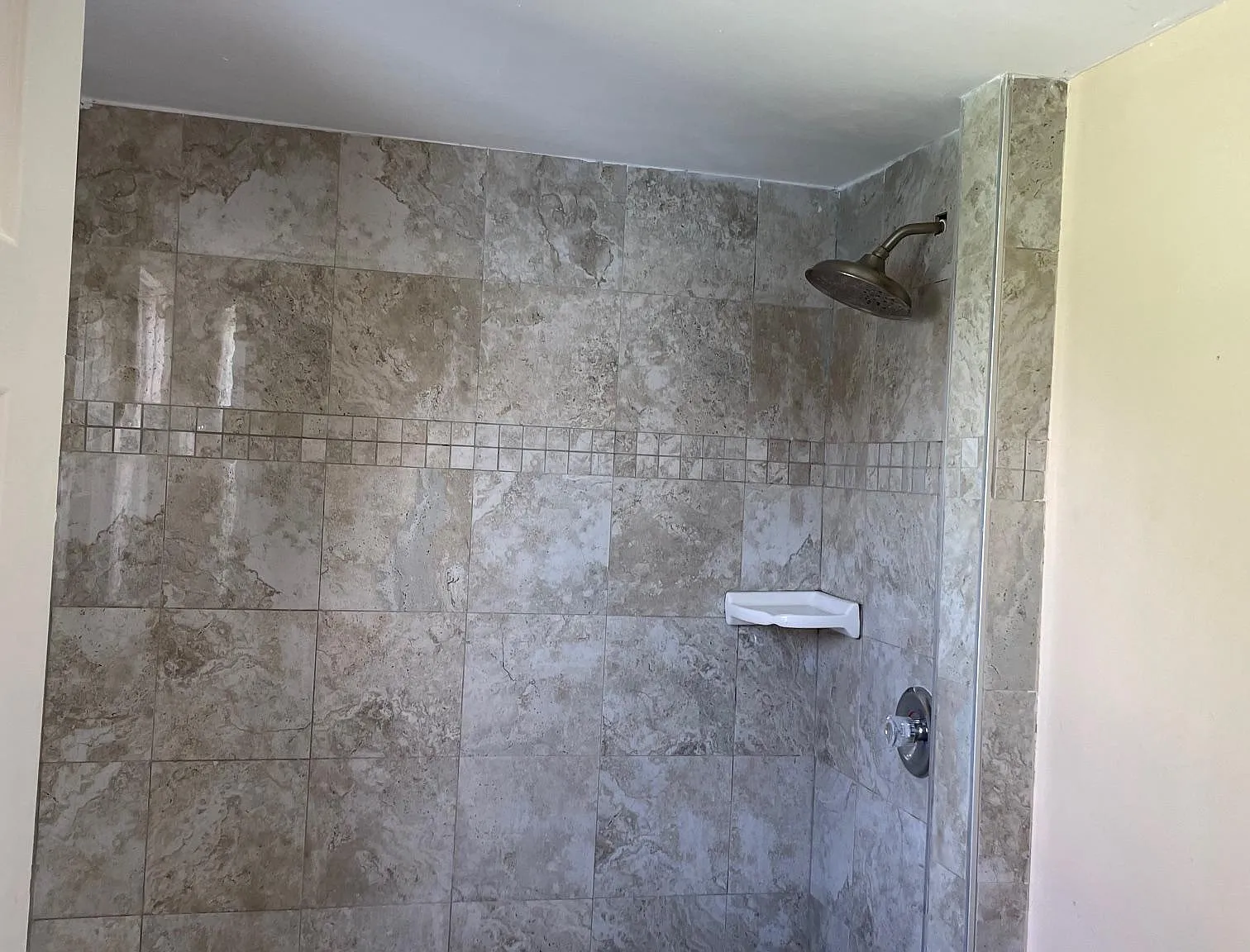 1 bed, 702 sqft, $990 — Photo 4
