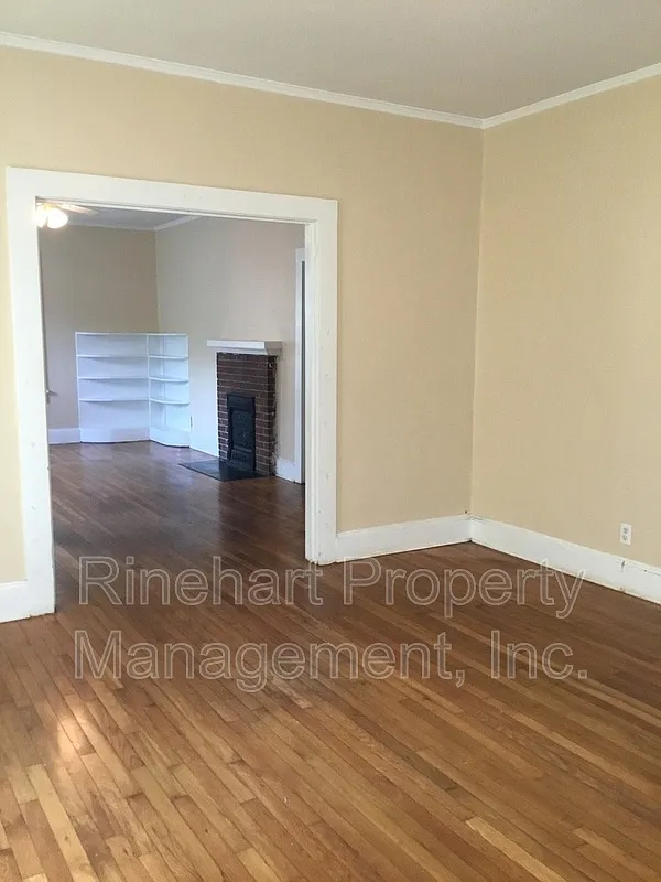 2 bed, 1.0 bath, 950 sqft, $1,475 — Photo 3